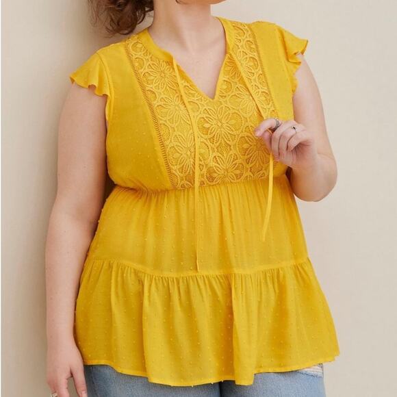 Torrid Yellow Chiffon Swiss Dot Crochet Inset Tie-Front Top 1X 17615191 - Picture 1 of 13